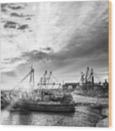 Brancaster Norfolk Fishing Trawlers At Sunrise Bw Wood Print
