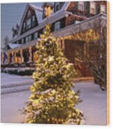 Christmas Tree And Crafts Inn #5520 Wood Print