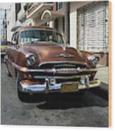 Classic 1950s Plymouth In Santiago Cuba Wood Print