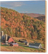 Country Farm In Autumn Barnet Vermont Wood Print