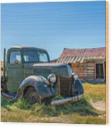 Green Truck At Bodie Wood Print