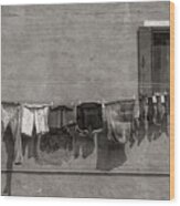 Hanging Clothes Of Venice Wood Print