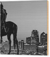 Kansas City Scout And Skyline Dawn Panorama Black And White Wood Print