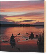 Kayaks At Red Sunset Wood Print