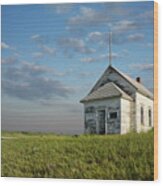 Little Schoolhouse On The Prairie - Kirkelie Township Schoolhouse Near Burlington Nd Wood Print
