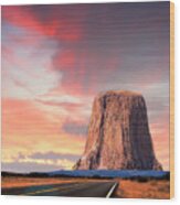 Long Road To Devils Tower Sunset Wood Print