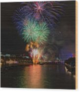 Lord Mayor Firework Show In London Wood Print