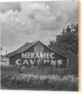 Meramec Caverns Barn - Route 66 - Cayuga, Illinois Wood Print