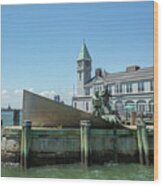 Merchant Mariners Memorial Wood Print