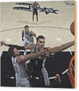 Milwaukee Bucks V San Antonio Spurs Wood Print