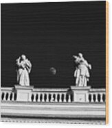 Statues At St. Peter's Square In Rome, Italy Wood Print