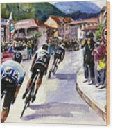 Through The Town Stage 16 Tdf2021 Wood Print