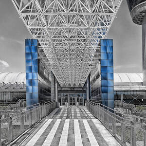 Steven F. Udvar-Hazy Center by Jim Thompson