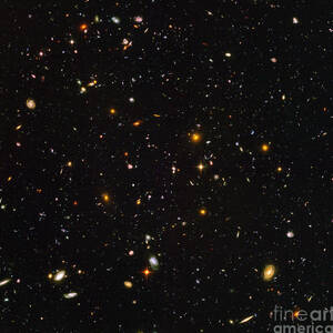 Hubble Ultra Deep Field Galaxies by Science Source