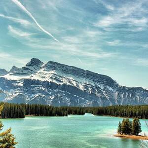 Two Jack Lake, Banff Alberta by (c) Neil Zeller 2012