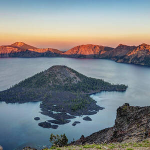 Sunset at Crater lake by Pierre Leclerc Photography