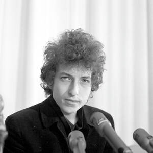 Dylan At A Press Conference In Los by Michael Ochs Archives