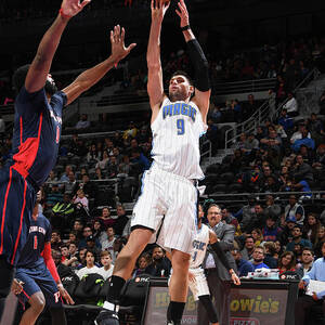 Orlando Magic V Detroit Pistons by Chris Schwegler