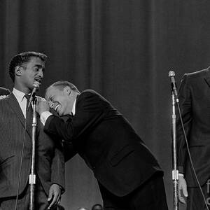 The Rat Pack Perform With Carson by Cbs Photo Archive