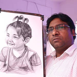 Best Sketch Artist in Delhi Order online pencil sketch for birthday