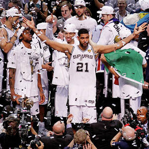 Tim Duncan by Chris Covatta