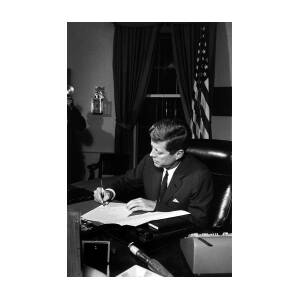 PRESIDENT JOHN F KENNEDY SIGNING CUBA QUARATINE 11x14 SILVER HALIDE PHOTO PRINT 
