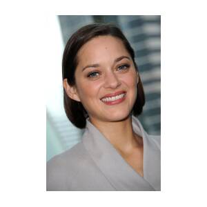 Marion Cotillard At Arrivals For Bike In Style Challenge Award Winners  Ceremony, Lvmh Tower Magic Room, New York, Ny June 2, 2009. Photo By  Kristin CallahanEverett Collection Celebrity - Item # VAREVC0902JNDKH001 -  Posterazzi