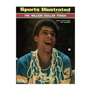 Feb 27 1967 Newsweek magazine Lew Alcindor UCLA Bruins be4 Kareem