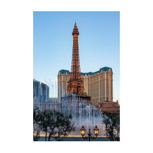 Paris Las Vegas - Tatiana (travelways)  Paris las vegas, Las vegas hotels, Las  vegas resorts