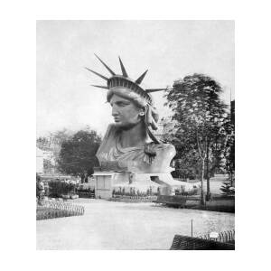 STATUE OF LIBERTY HEAD IN A PARIS PARK 1883 8x10 SILVER HALIDE PHOTO PRINT 