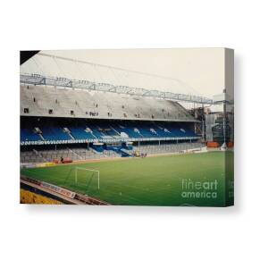 GLASGOW RANGERS IBROX FOOTBALL ST SIGN ON AN 18 x 24 INCH CANVAS.READY TO HANG 