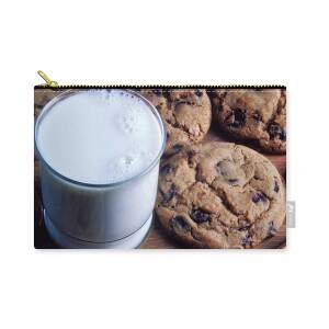 Milk & Cookies Zipper Pouch