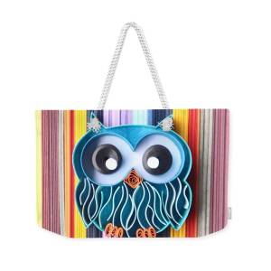 https://render.fineartamerica.com/images/rendered/square-product/small/images/rendered/default/flat/weekender-tote-bag/images/artworkimages/medium/3/snow-owl-in-colorful-background-aarti-rawat.jpg?&targetx=0&targety=-136&imagewidth=779&imageheight=779&modelwidth=779&modelheight=506&backgroundcolor=A56670&orientation=0&producttype=totebagweekender-24-16-white