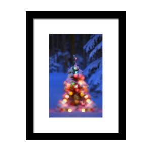 Christmas In Dublin, Henry Street At Framed Print by The Irish Image ...