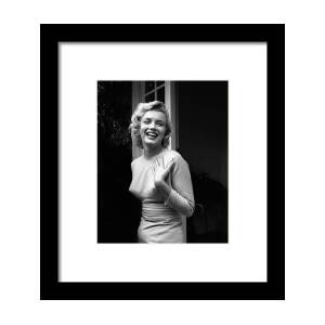 Marilyn Candid Moment Framed Print by Michael Ochs Archives
