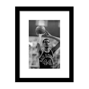San Antonio Spurs George Gervin Photograph by Andy Hayt - Pixels