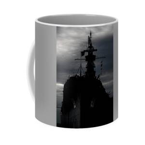 https://render.fineartamerica.com/images/rendered/square-product/small/images/rendered/default/frontright/mug/images/artworkimages/medium/3/seascapes-ship-uss-alabama-bb-60-a10i-otri-park.jpg?&targetx=275&targety=0&imagewidth=249&imageheight=333&modelwidth=800&modelheight=333&backgroundcolor=9F9E9E&orientation=0&producttype=coffeemug-11